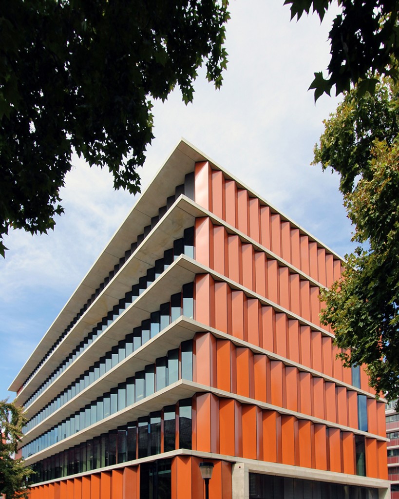 The Braggs, University of Adelaide by BVN Donovan Hill. Image by John Gollings.