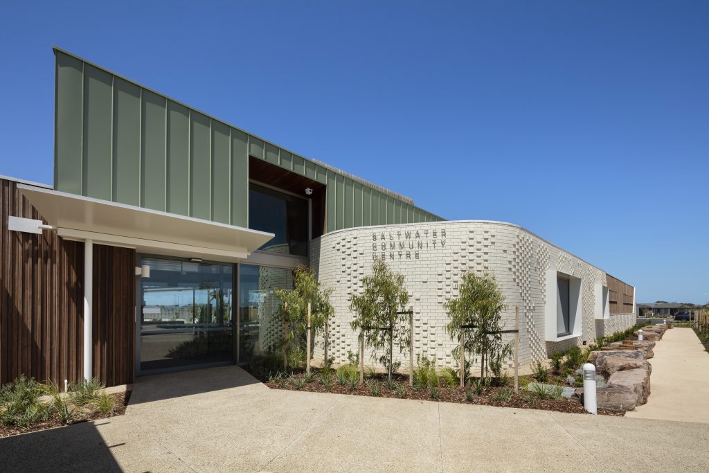 Melbourne Prize - Saltwater Community Centre by Croxon Ramsay Architects. Photo by Dianna Snape. 