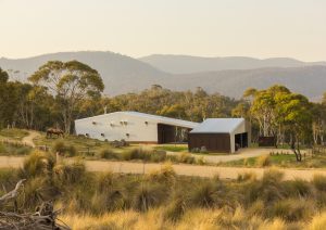Crackenback Stables by Casey Brown Architecture. Photo: Rhys Holland