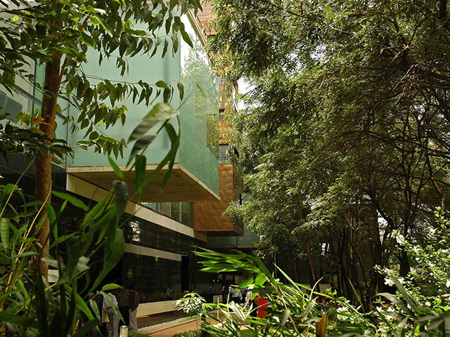 Office for Hewlett Packard - Photographer Romil Seth