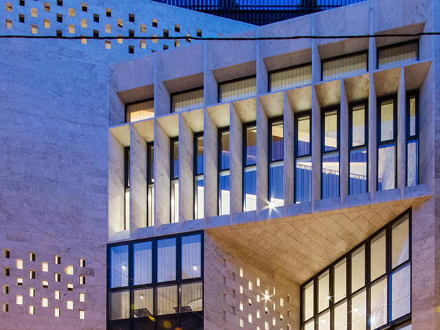 Central European University - Budapest - Photo Credit: Tamás Bujnovs