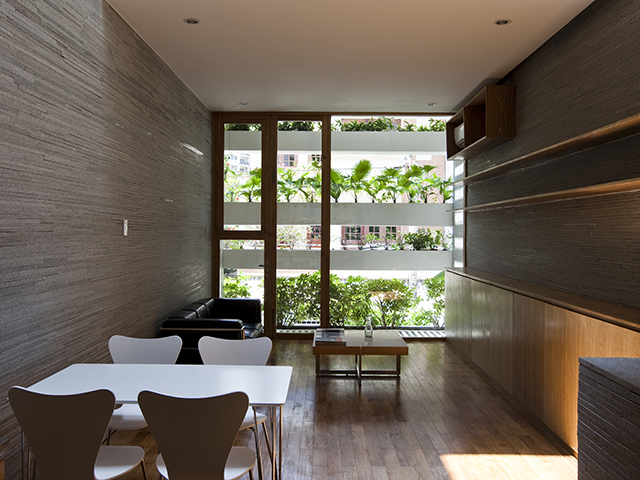 Stacking Green - Photo Credit: Hiroyuki Oki