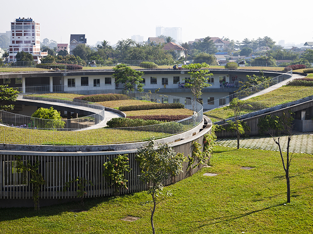 Farming Kindergarten - Photo Credit: Hiroyuki Oki