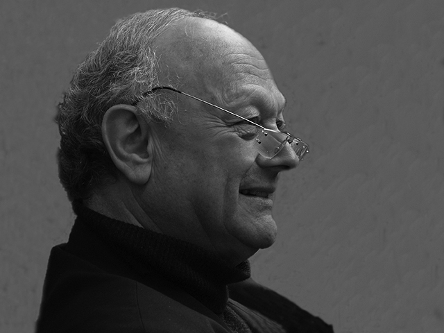 Glenn Murcutt AO LFRAIA