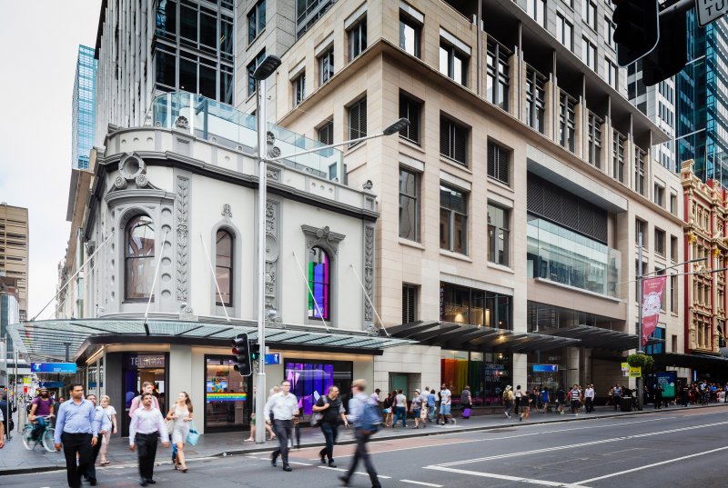 Telstra Discovery Store