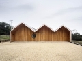 2014076264_0_room11_lookouthouse_benhosking